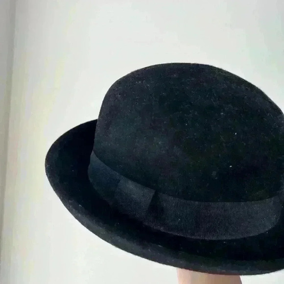 H&M Bowler Black Cosplay Costume Stylish Felt Hat One Size Halloween Accessory - Picture 9 of 9